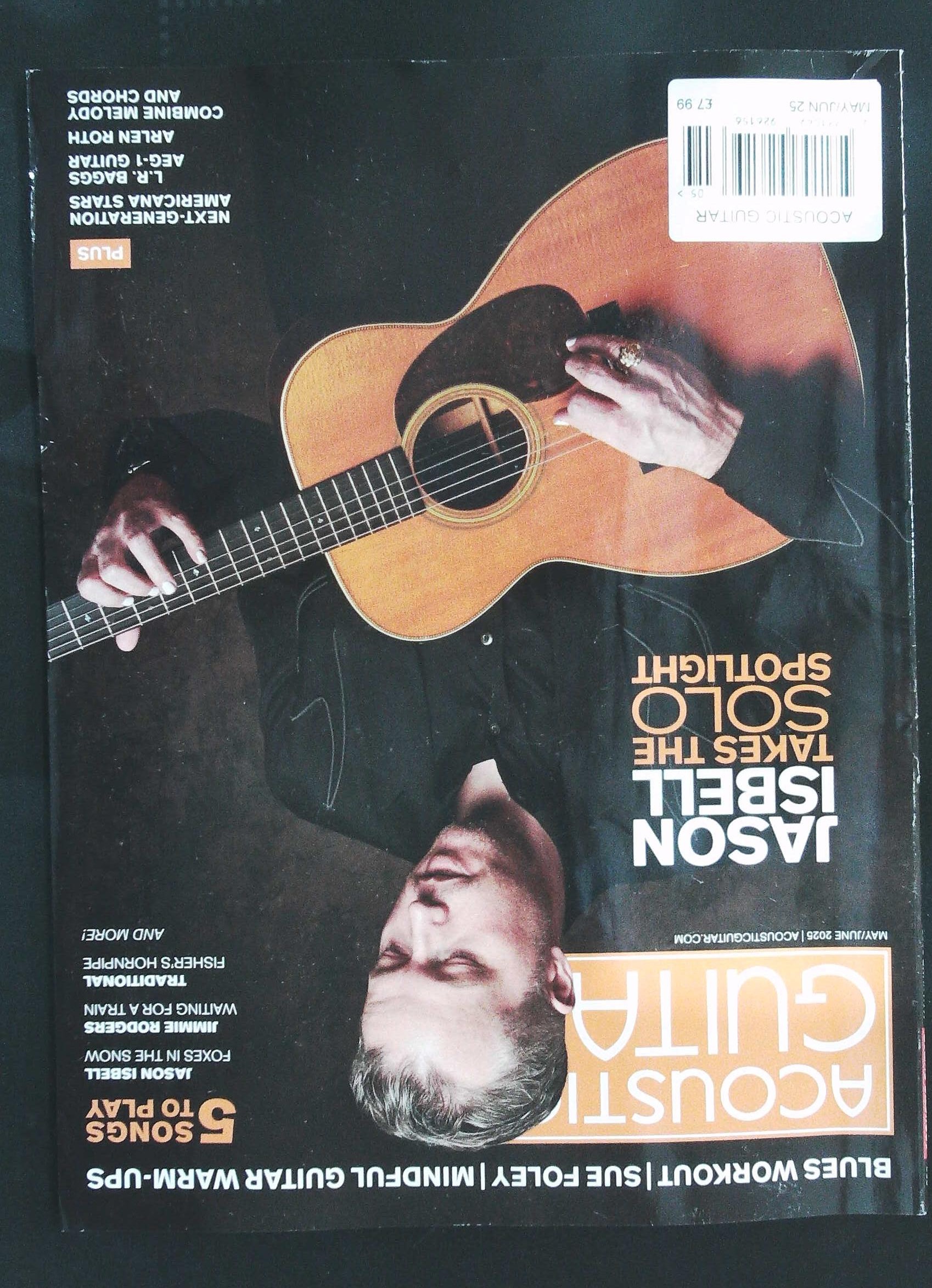 ACOUSTIC GUITAR